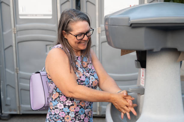 Best Portable bathroom rental  in Robersonville, NC